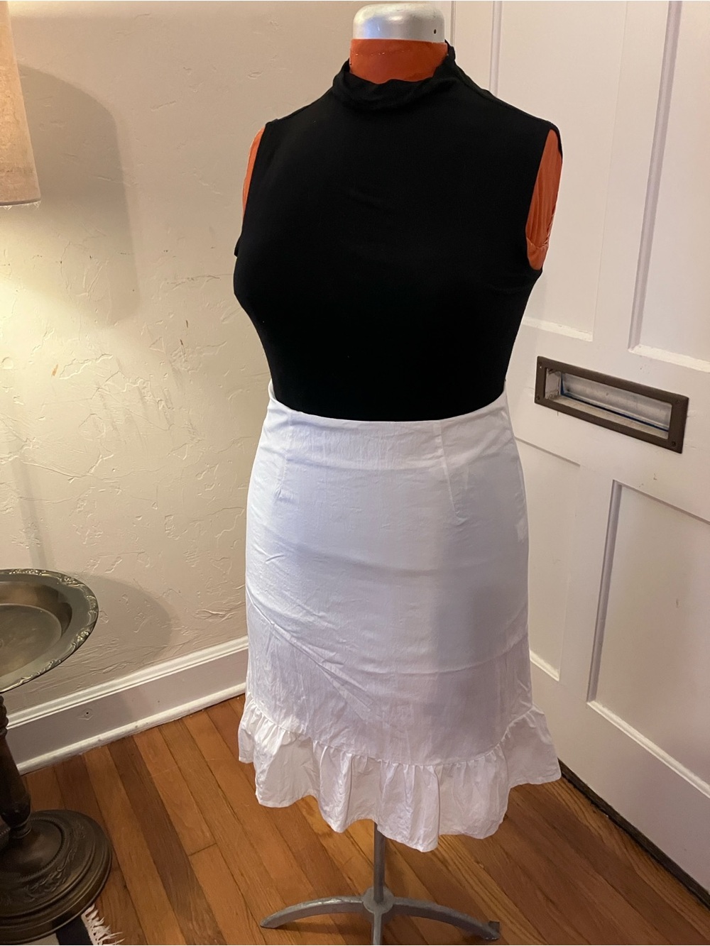 White Ruffle Hem Bell Skirt